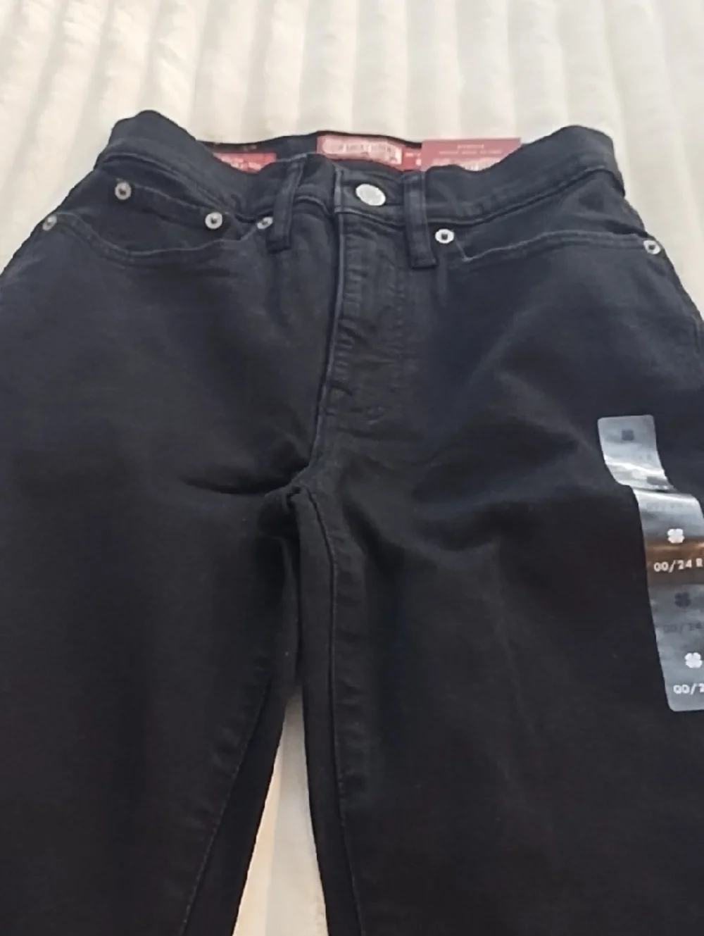 Lucky Brand Women's Black Slim Straight Jeans